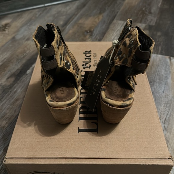 NWT Liberty Black booties - Picture 4 of 5